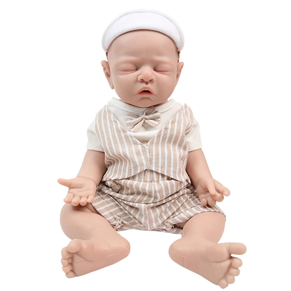 43cm 2508g Full Body Silicone Reborn Baby Boy Doll Realistic with Clothes-0